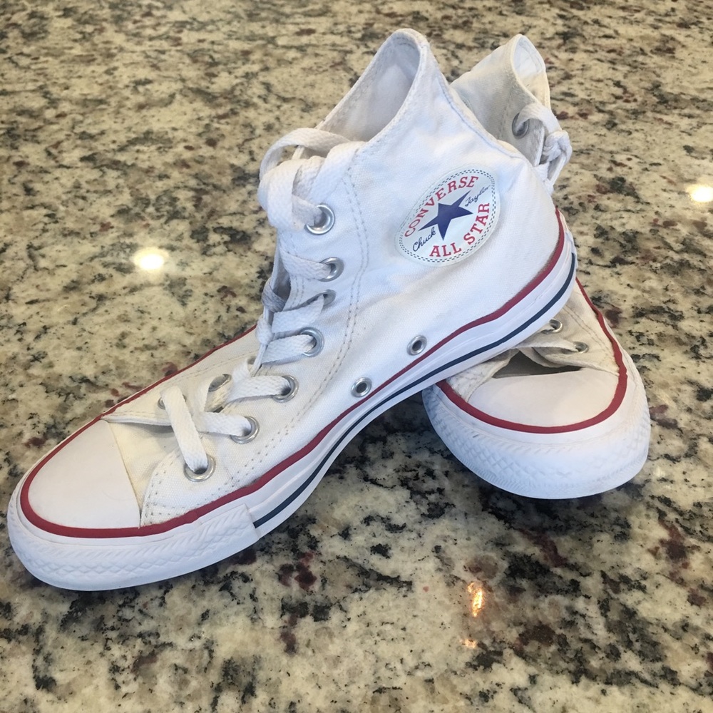 Unisex White Converse High Tops-Women’s 7
